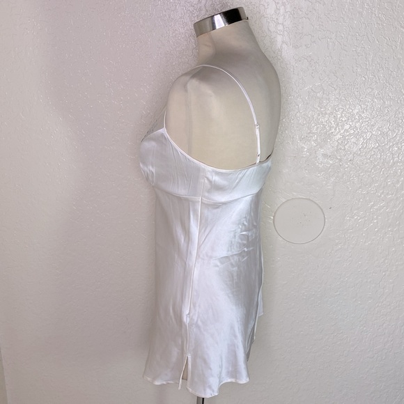 Sale!!! 🌺🌺🌺🌺. Express night dress - Picture 4 of 6